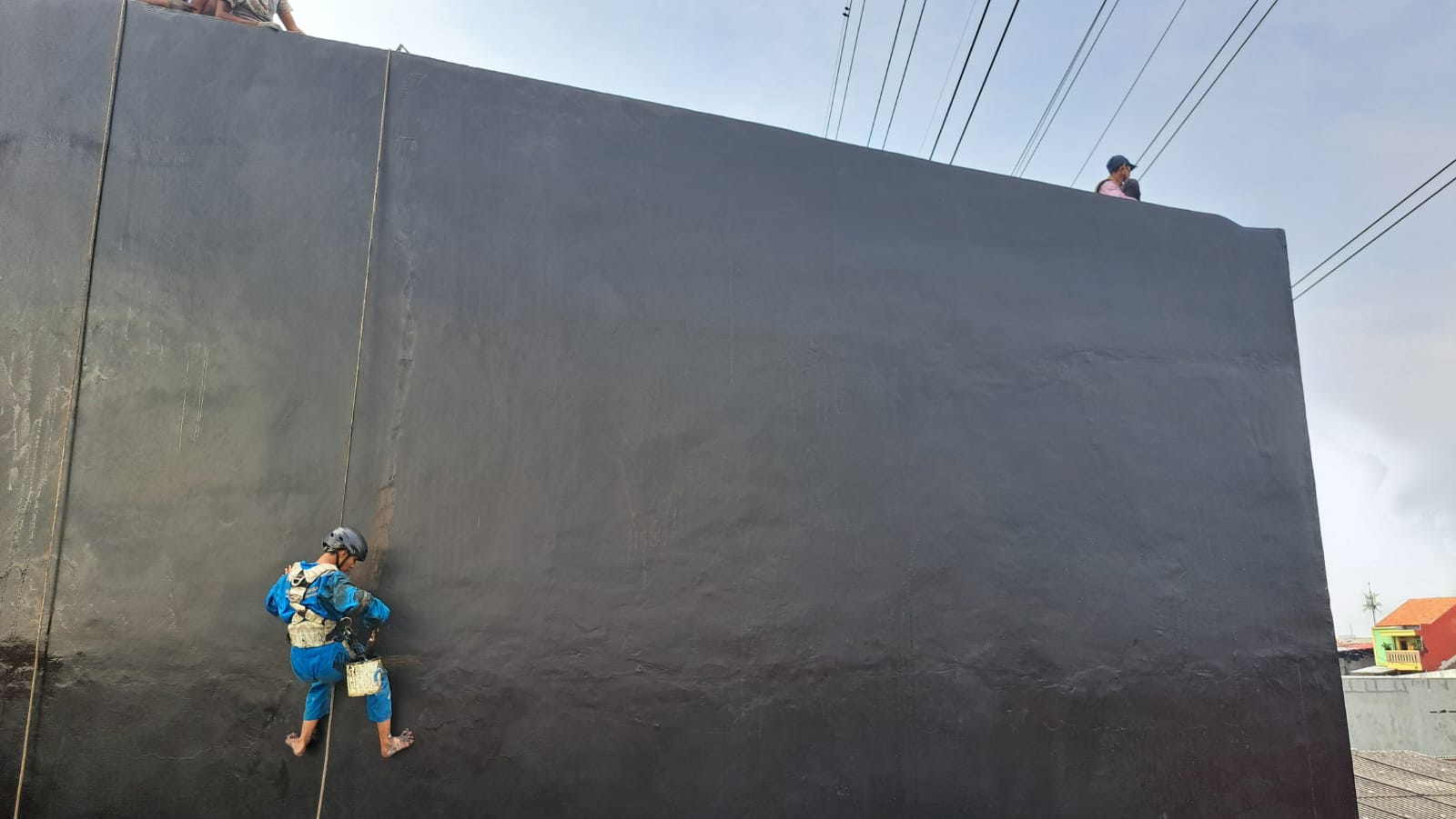 Waterproofing dinding