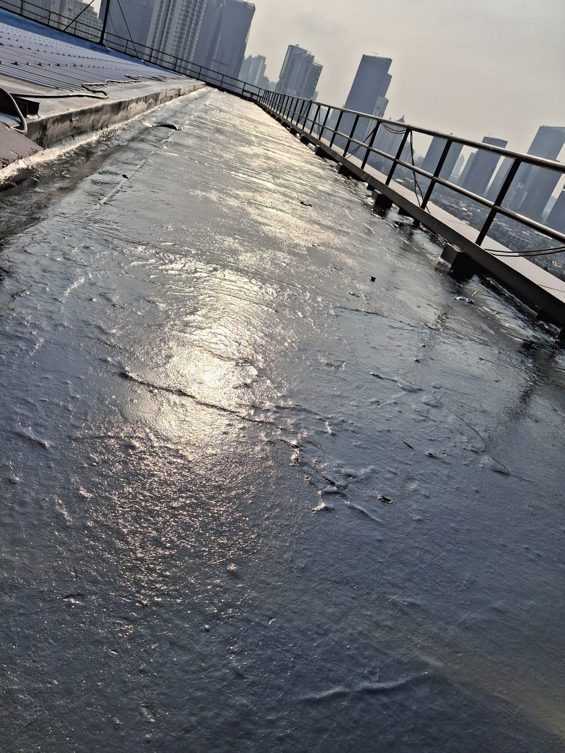 Hasil jasa waterproofing dak beton oleh Subur Jaya Aspal